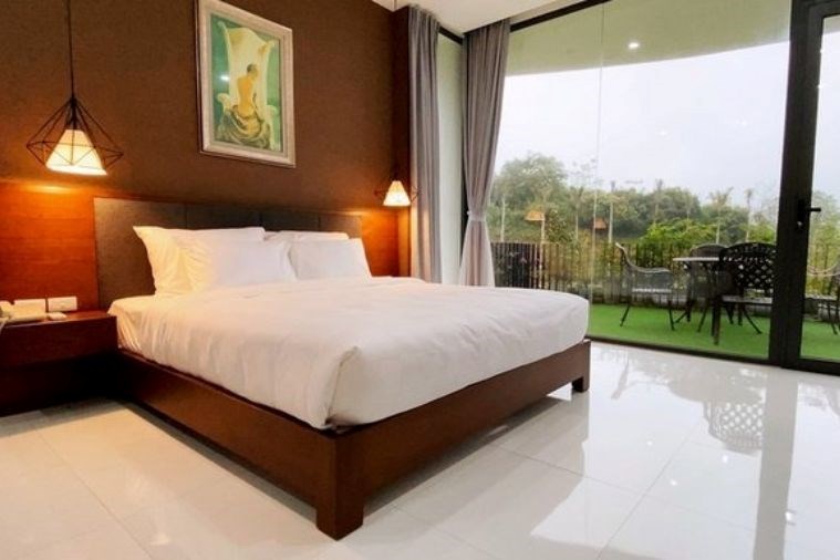 Ivory Villas & Resort Hòa Bình